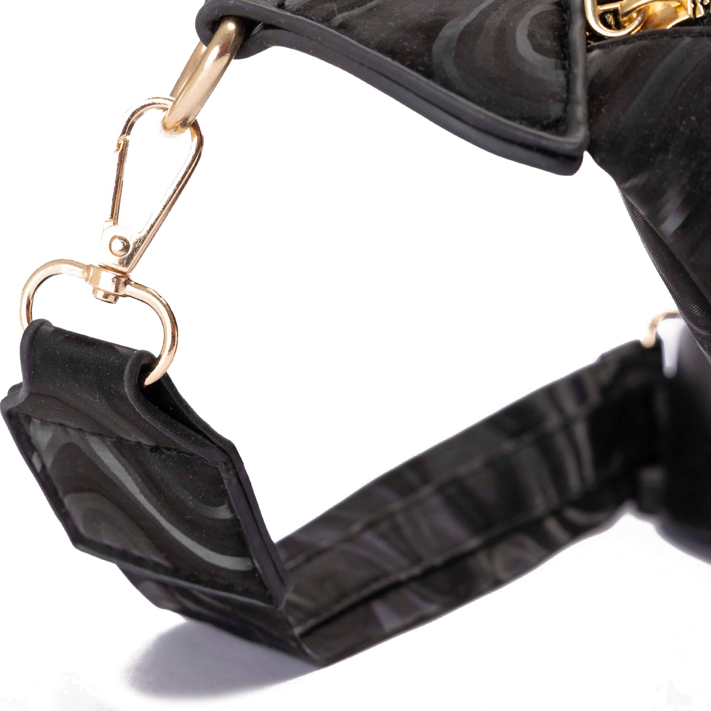 WATERPROOF Black Fannypack With Front Pocket