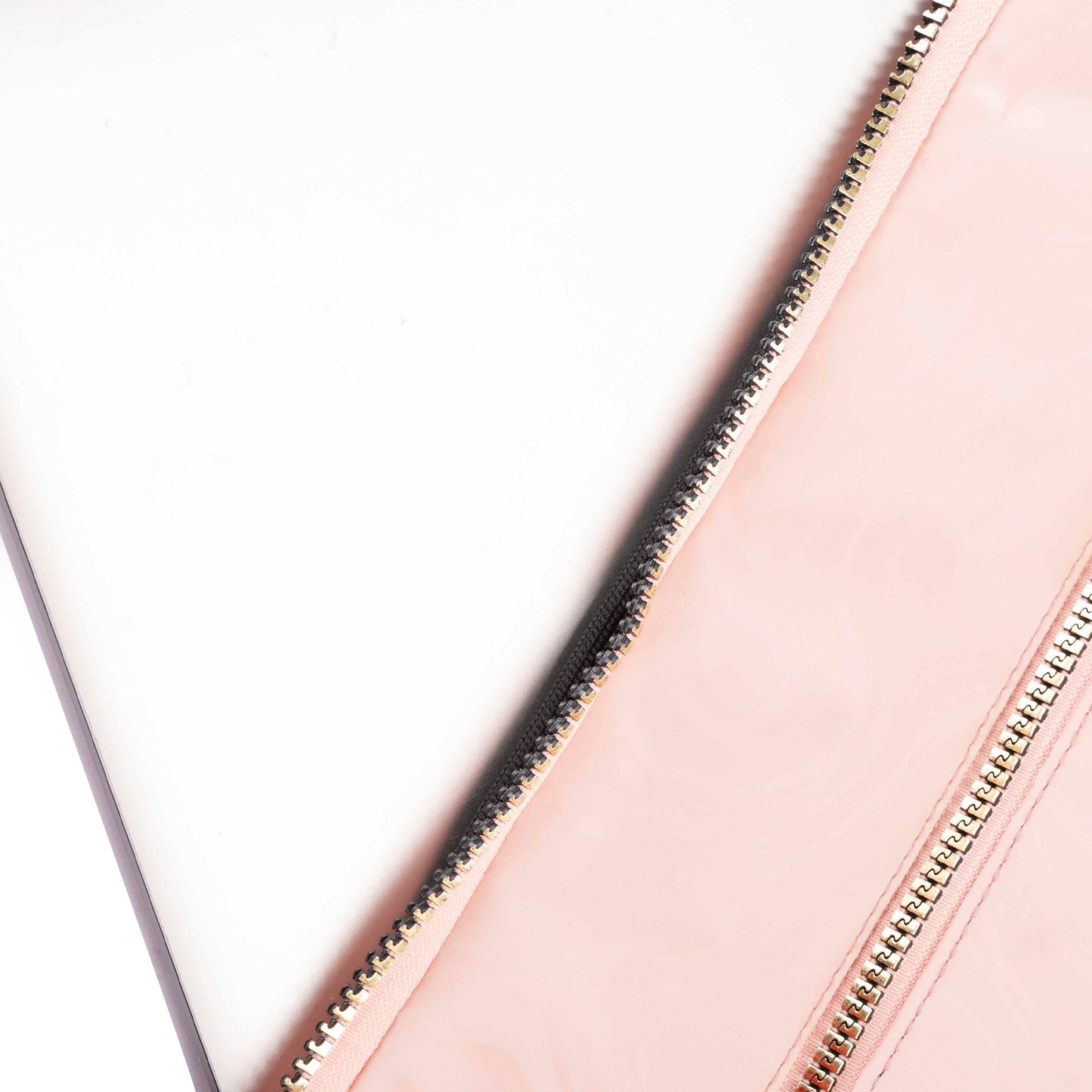 WATERPROOF Pink Laptop Sleeve